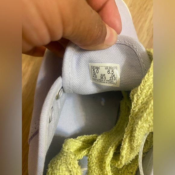 Vans Pastel lavander authentic lowpro Sneakers with Yellow Accents - Picture 4 of 4